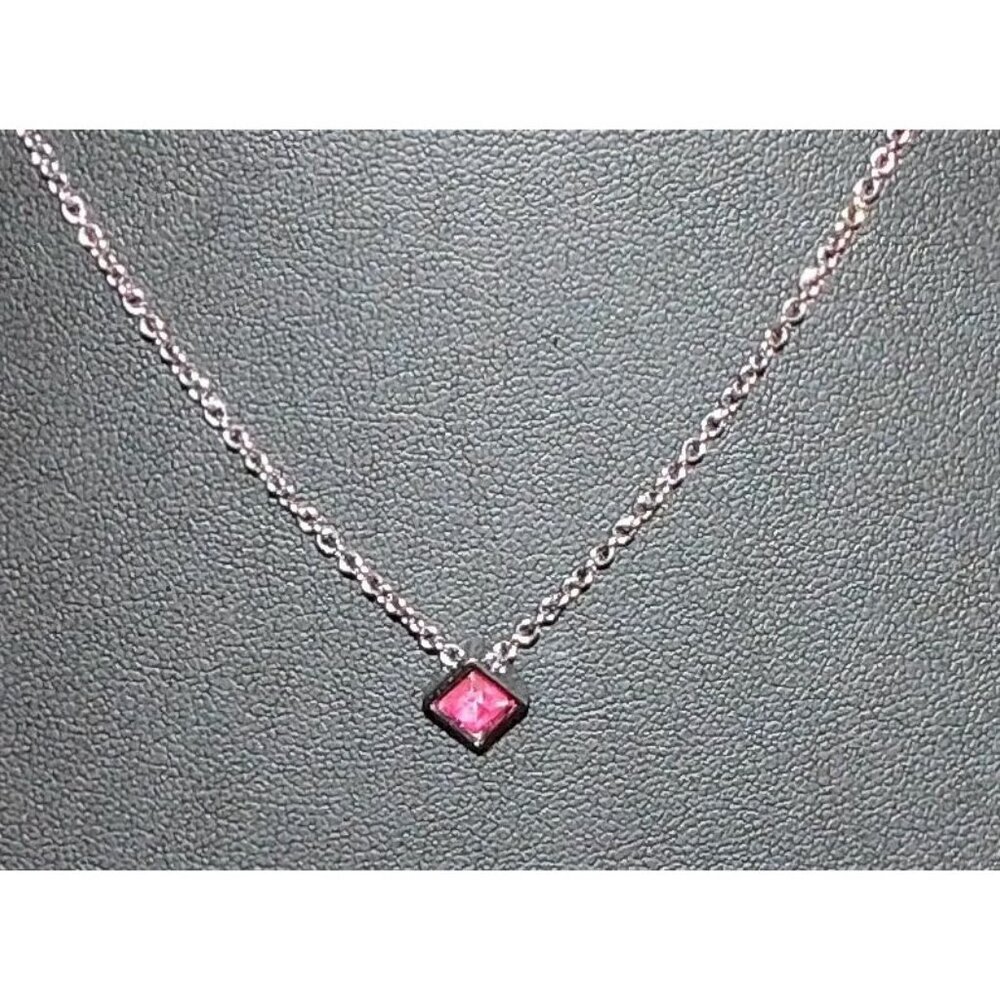 R&R Minimalist Pink Gemmed Diamond Shaped Pendant Necklace